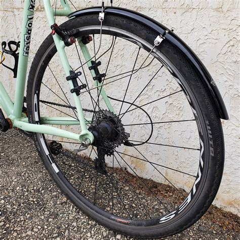 fitting bicycle fenders